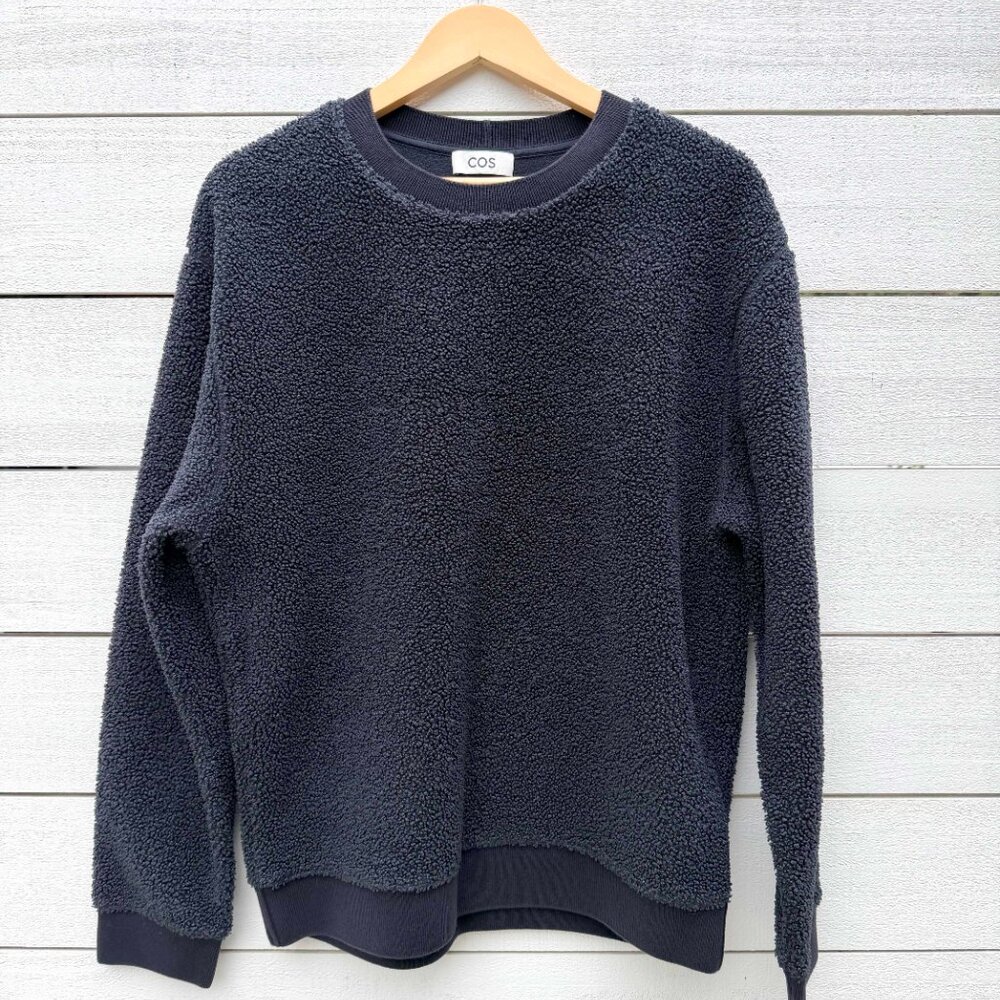 Men's COS bouclé crewneck sweater, Navy, size medium